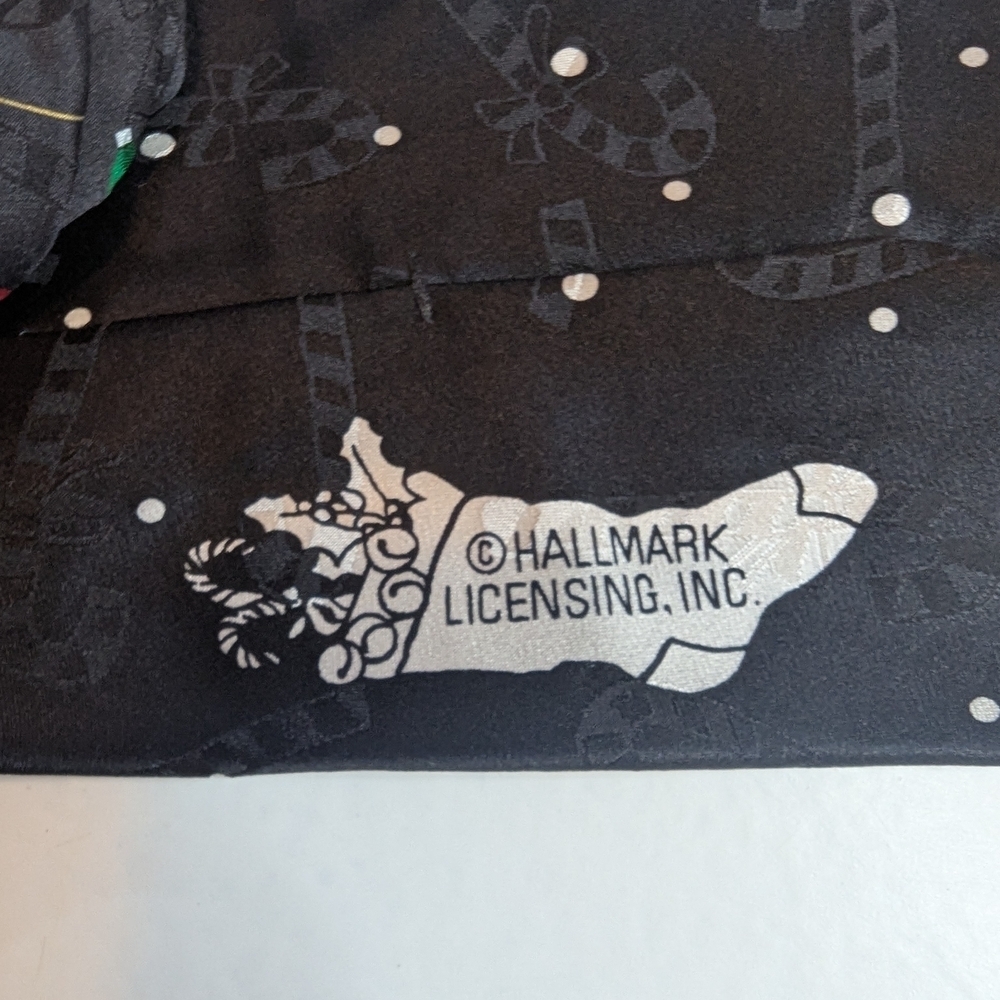 Hallmark Yule Tie Greetings Men's Reindeer Tie- NWT - Picture 7 of 7